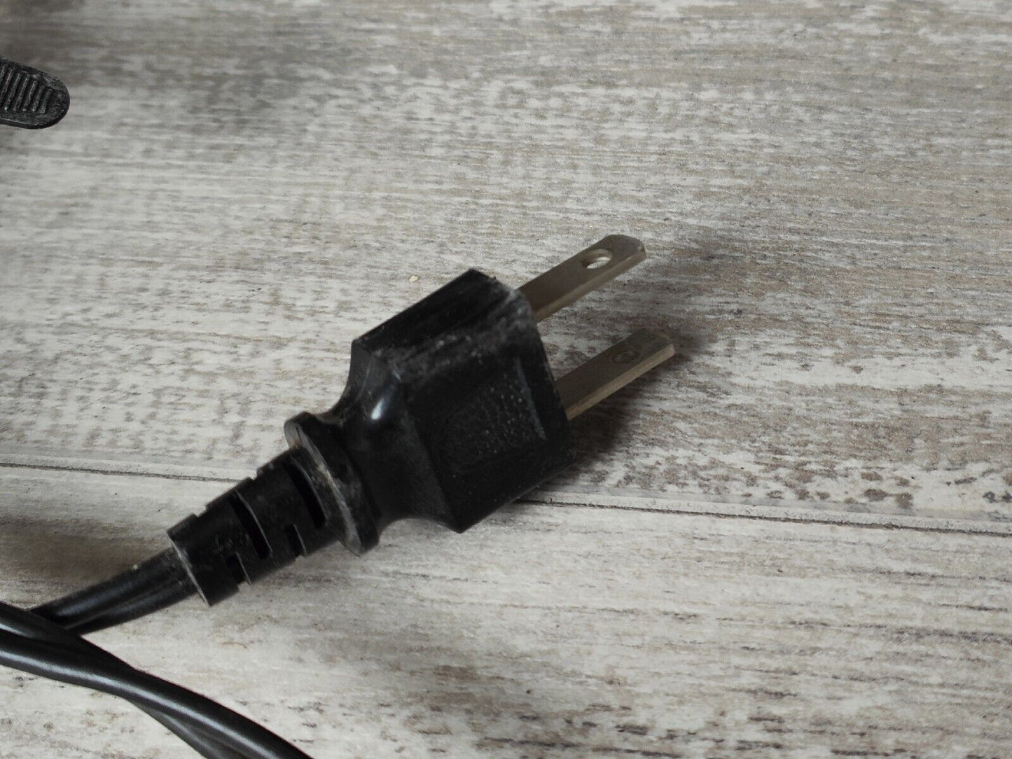 Roland JV-880 Multi Timbral Synthesizer Module