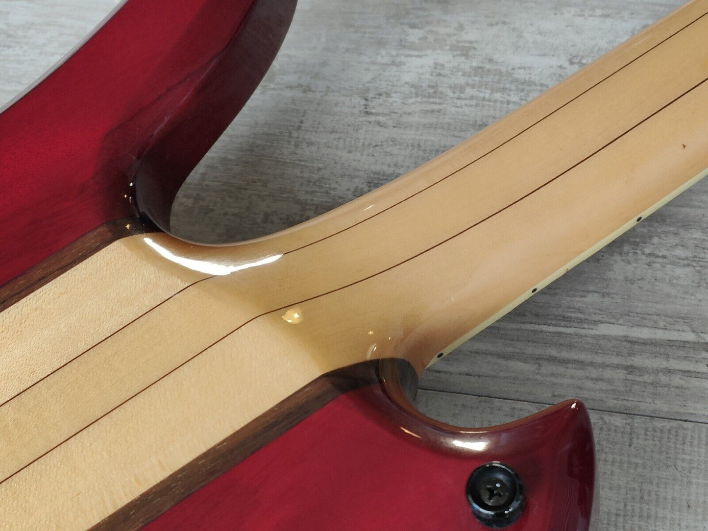 2004 BC Rich Heritage Classic Neckthrough Mockingbird Bass (Quilt Trans Red)