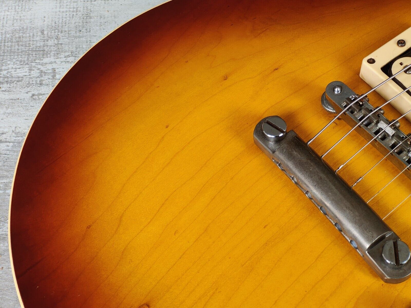 1983 Tokai Love Rock TLS-50 Les Paul Standard (Brown Sunburst)