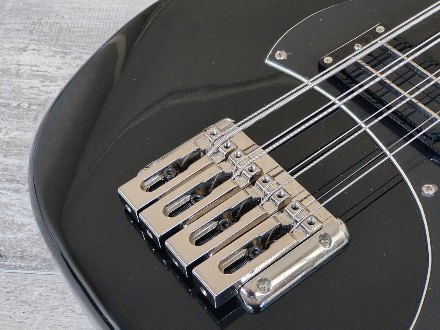 2009 Hagstrom HB-8 8-String Bass Reissue (Black)