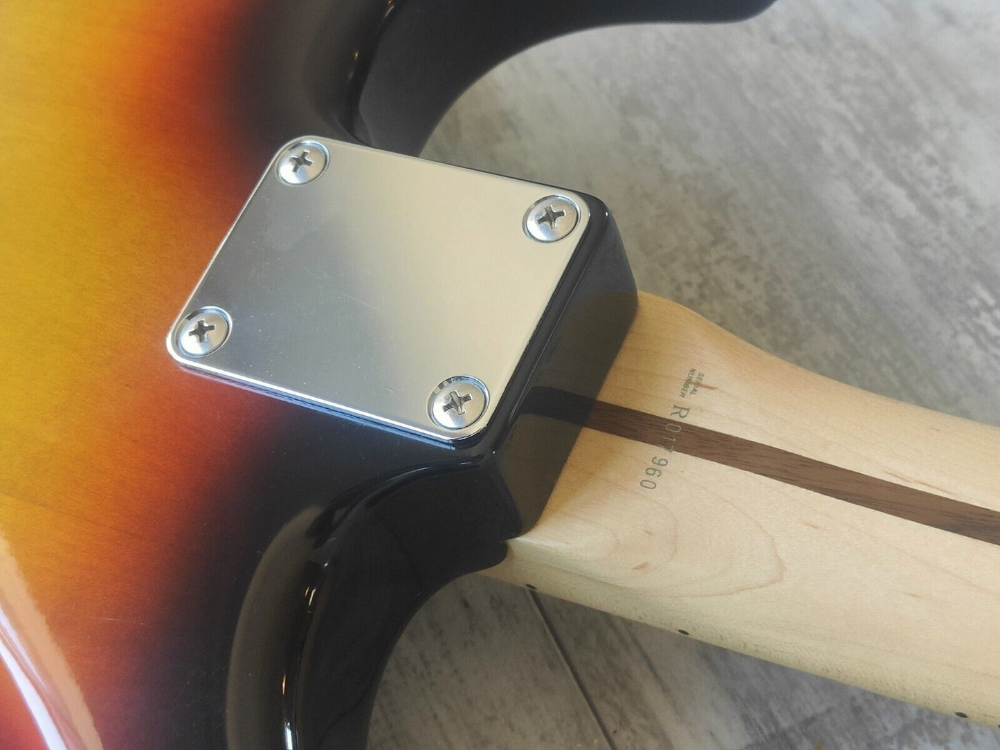 2005 Fender Japan Stratocaster Standard (Sunburst/Maple)