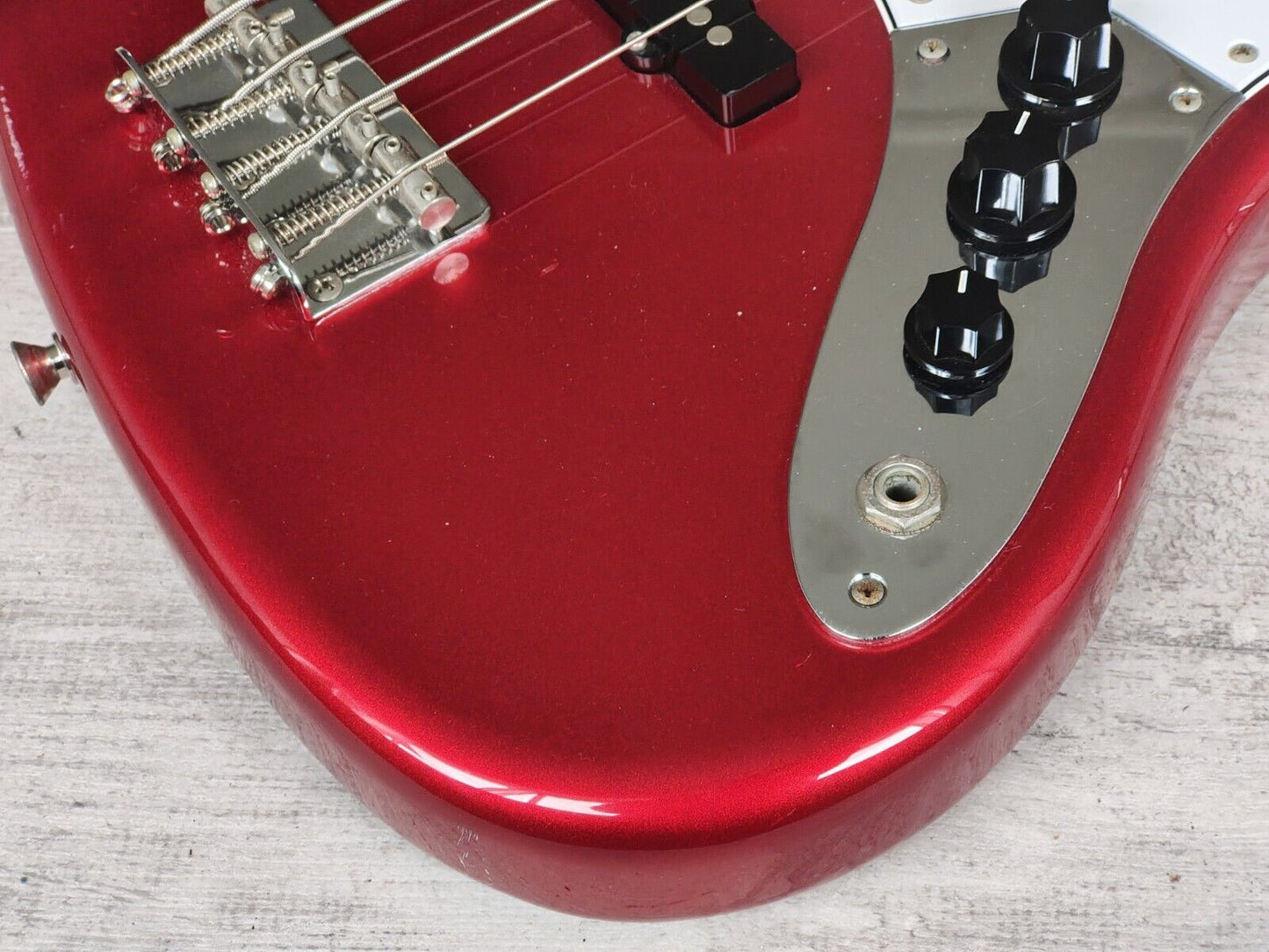 2011 Fender Japan Jazz Bass Standard (Candy Apple Red)