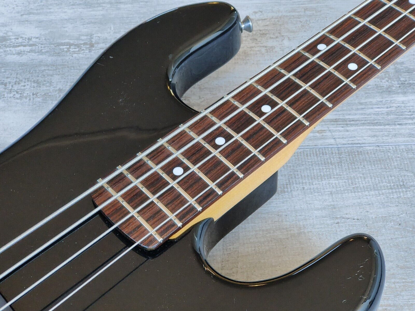 1988 Kramer Japan JK-7000 Bass (Black)
