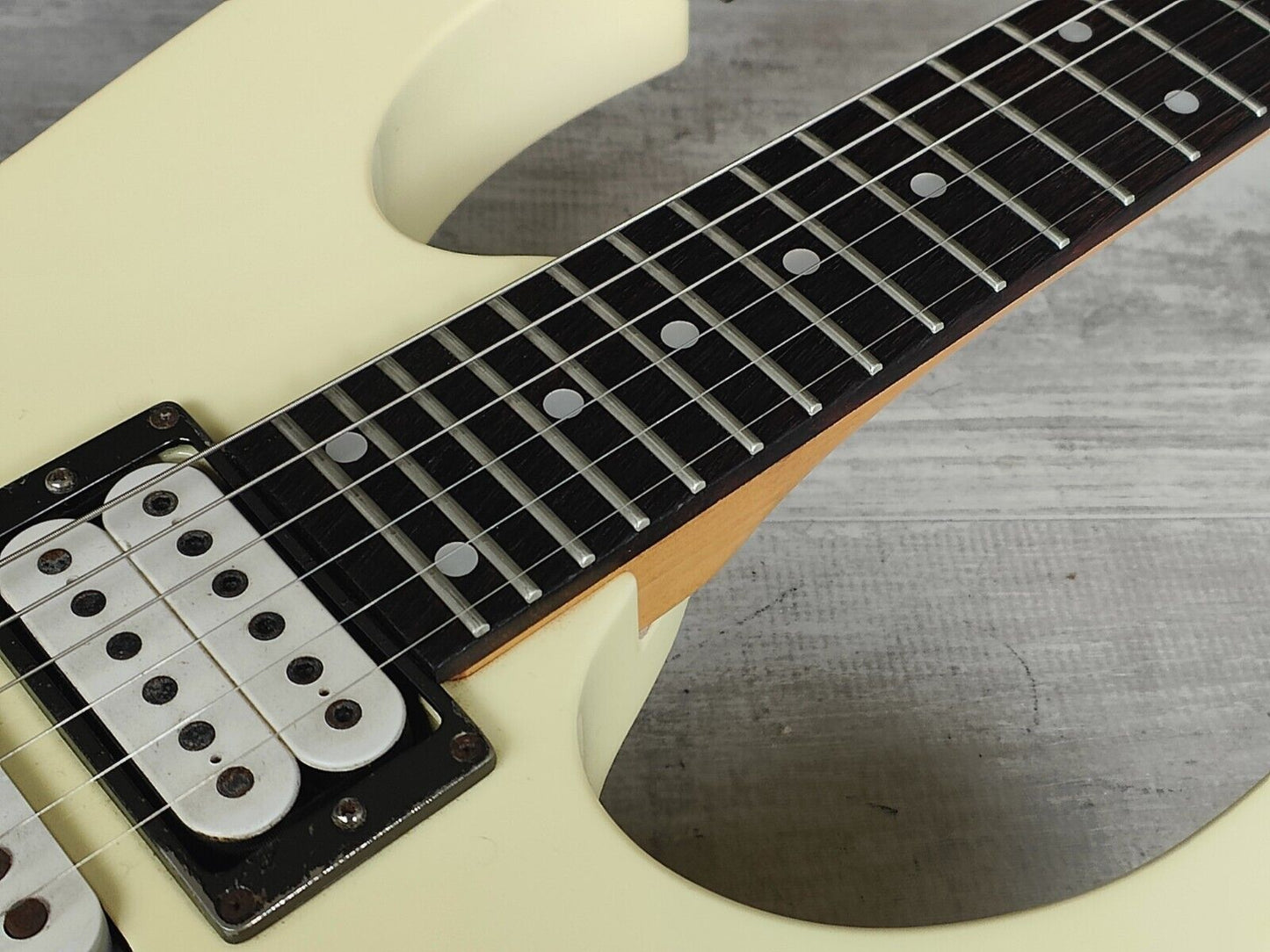 2003 Ibanez Japan PGM30 Paul Gilbert Model HSH Superstrat (White)