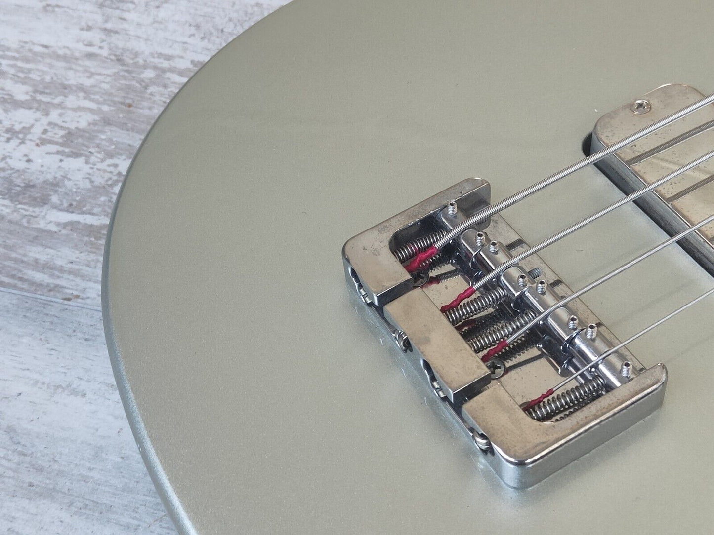 1997 Greco Japan LGB-700 Les Paul Bass (Metallic Silver)