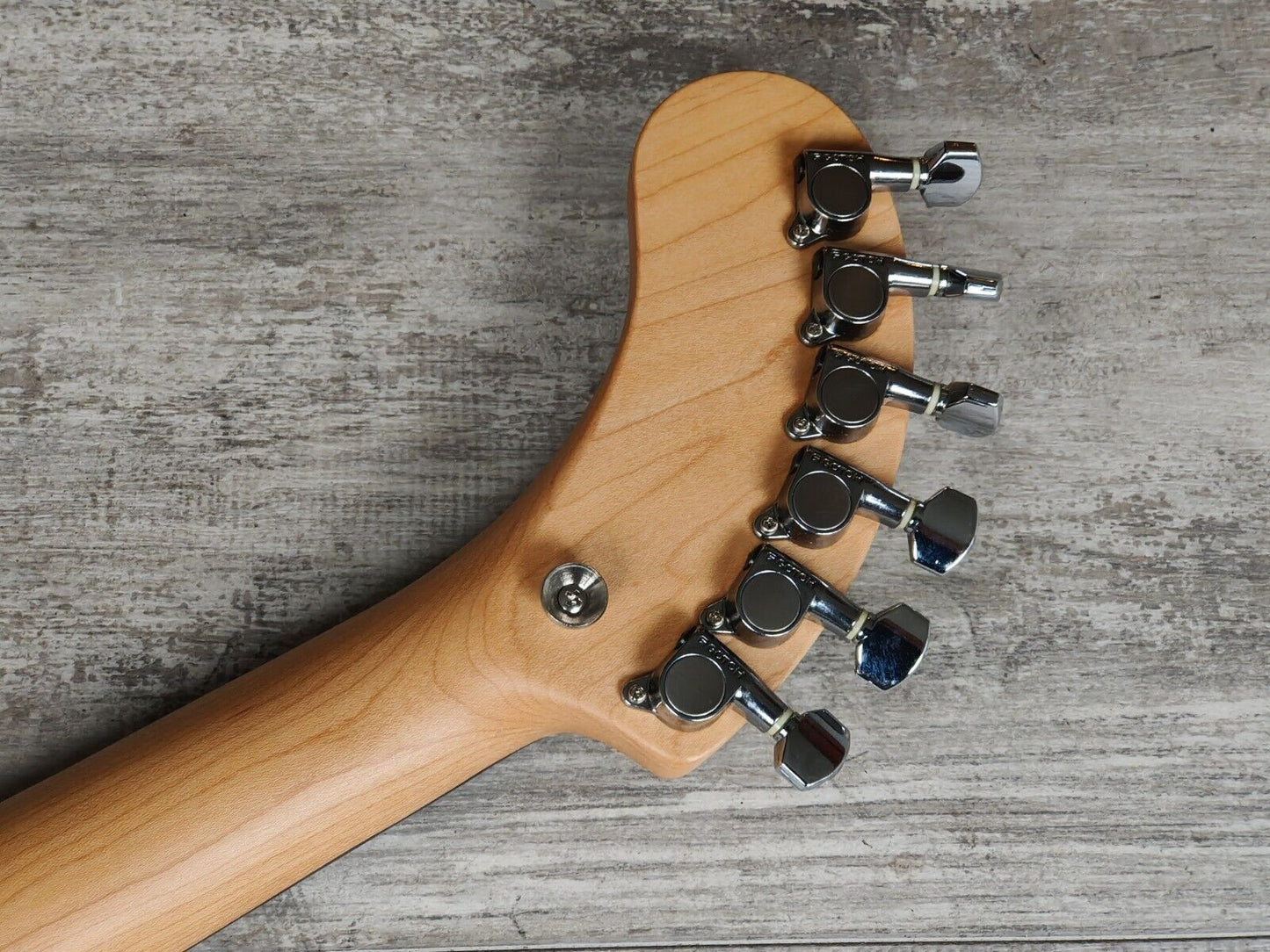 Fernandes ZO-3 Nomad Travel Guitar w/Onboard Speaker (Donburi/The Great Wave)