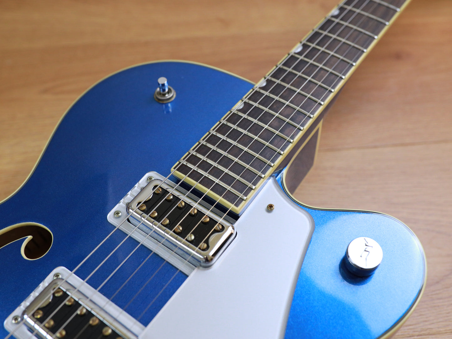 2015 Gretsch G5420T Electromatic Hollow Body (Azure Metallic)
