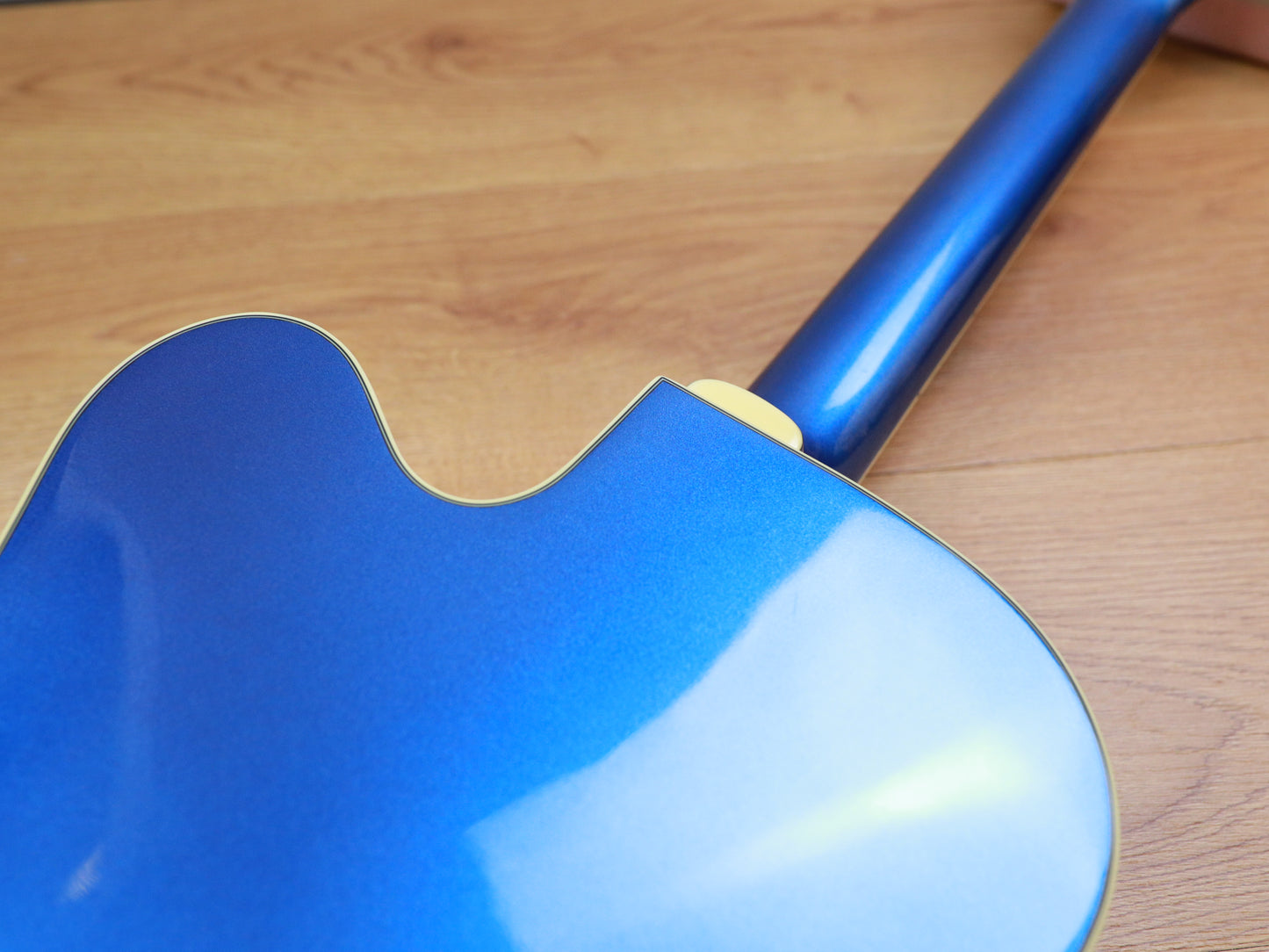 2015 Gretsch G5420T Electromatic Hollow Body (Azure Metallic)