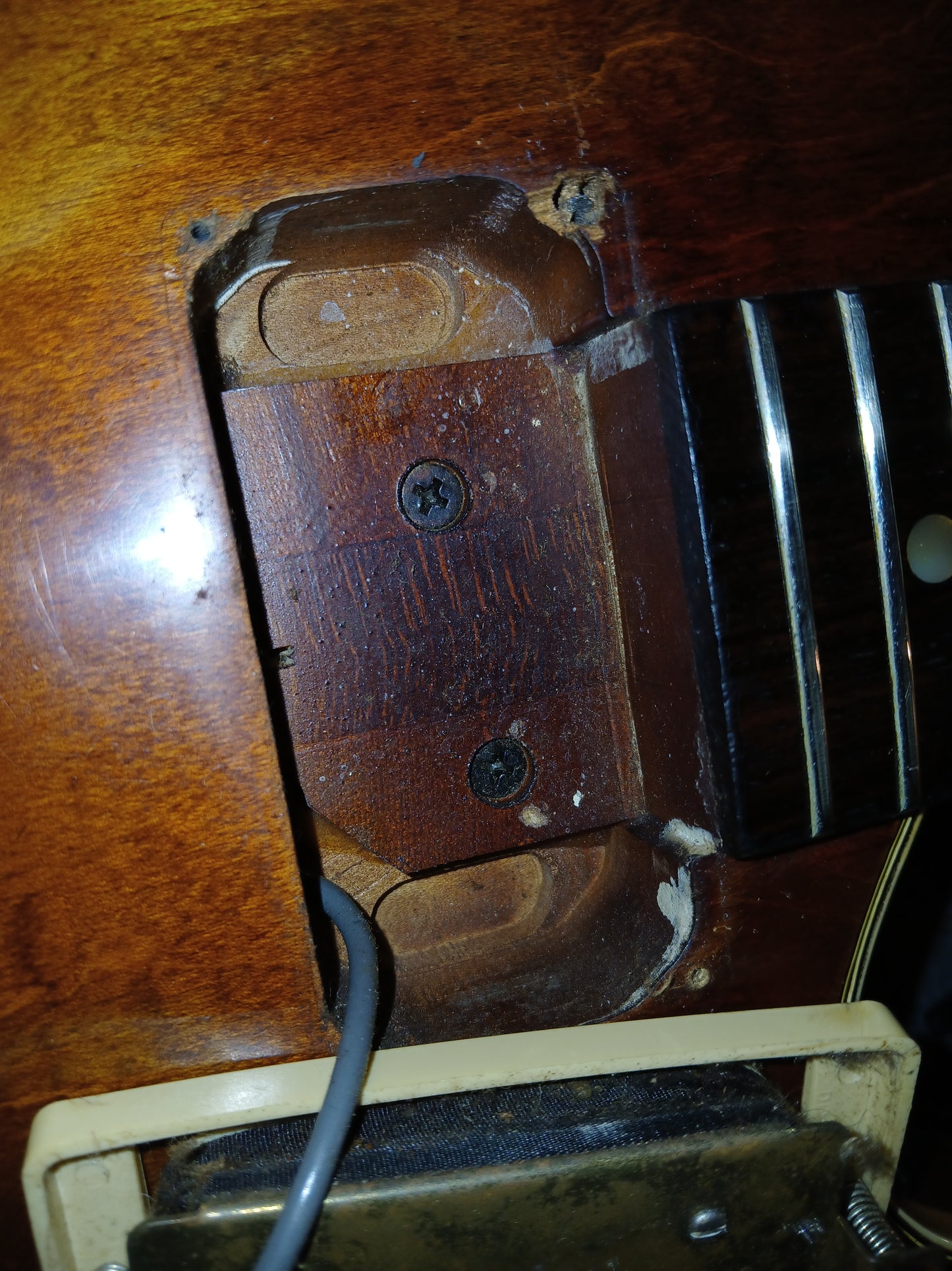 1977 Aria Pro II Japan PE-1500 Prototype Series Single Cutaway (Violin Finish)