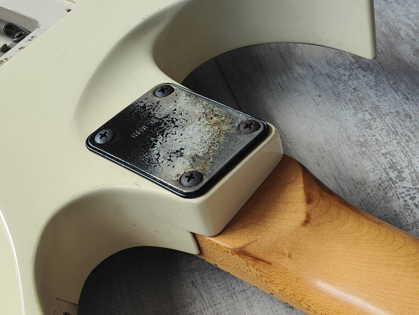 1987 Ibanez Japan RG550 Modified Superstrat - Duncan/Dimarzio Pickups (White)