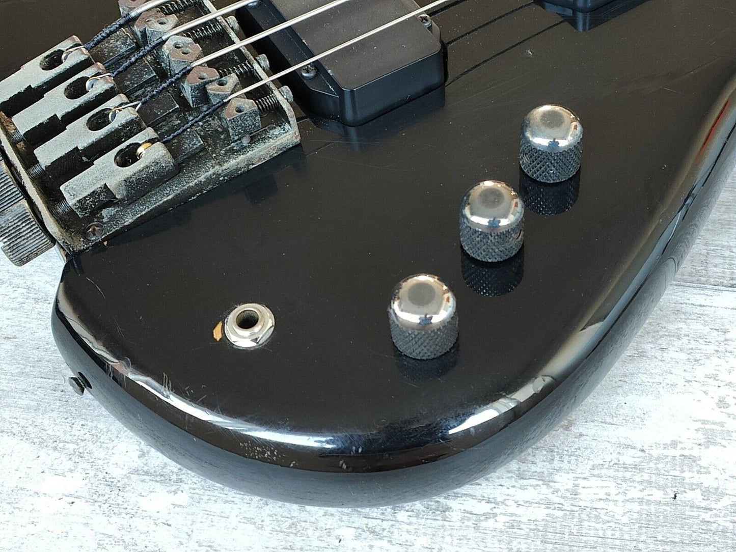 1980's Yamaha Japan MBX Motion B Headless/Fretless Medium Scale Bass (Black)