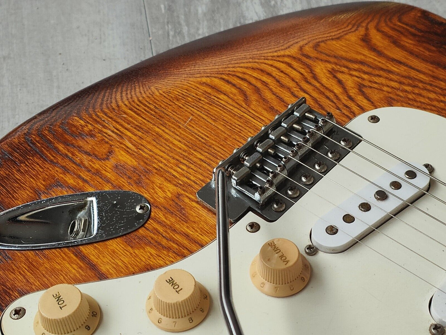 1977 Greco Japan (Fujigen) SE-500 Super Sound Stratocaster (Antique Sunburst)