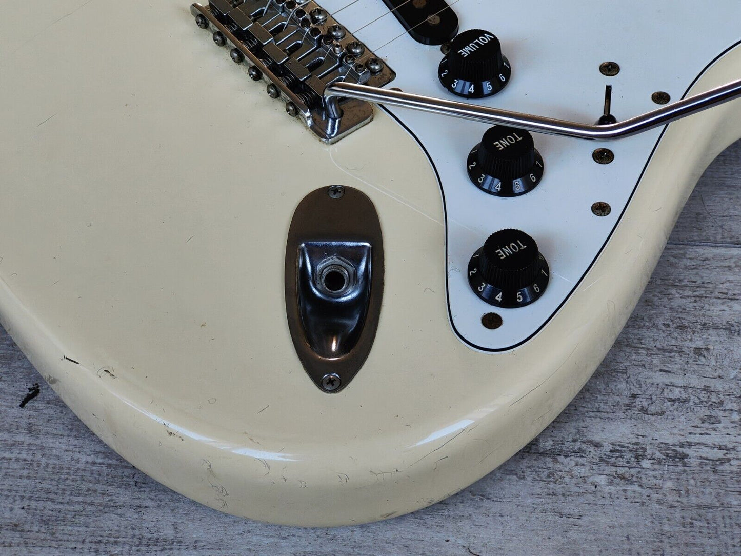 1989 Fender Japan ST72-65 '72 Reissue Blackmore Scalloped Stratocaster (White)