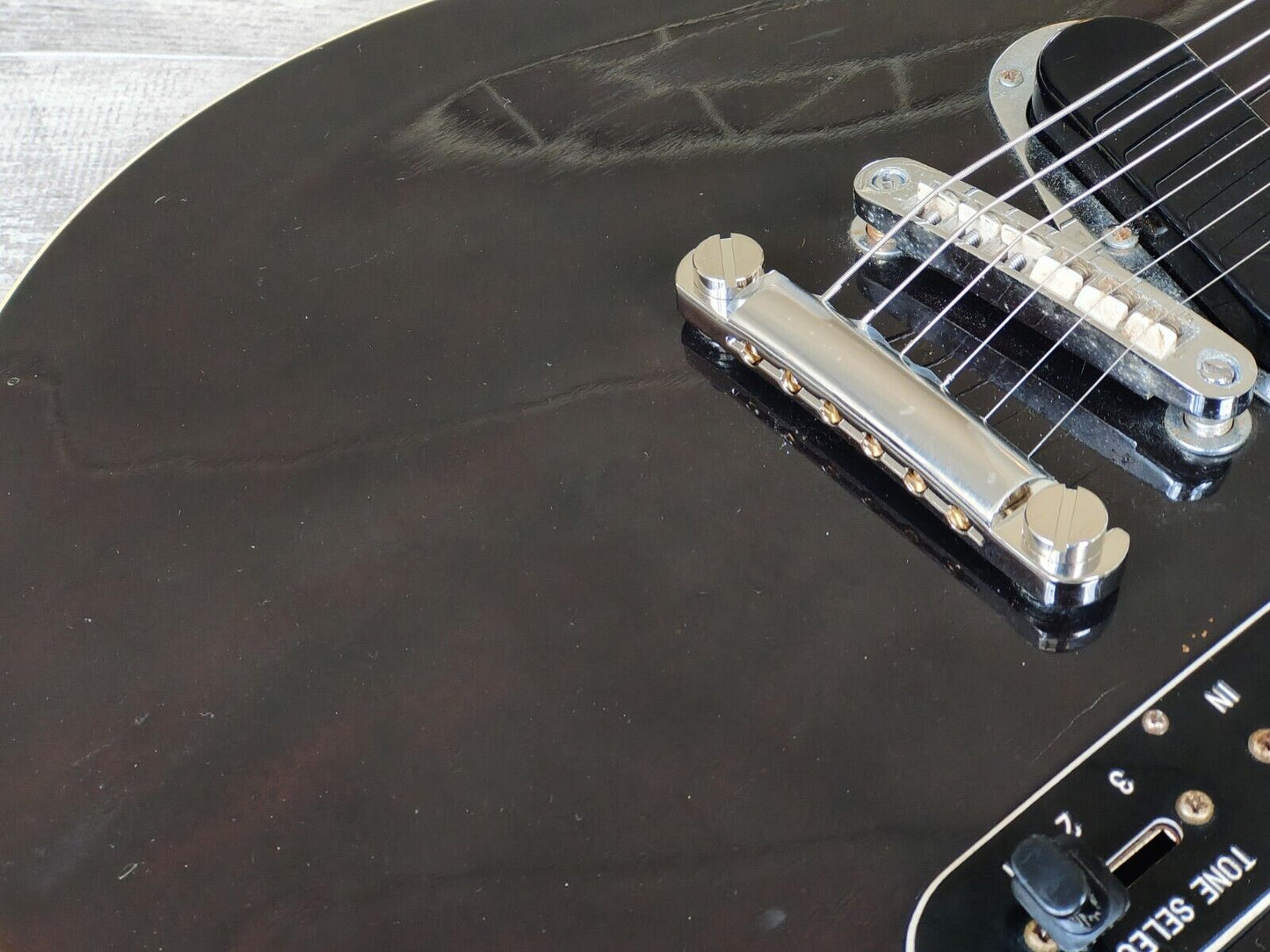 1974 Greco PE-600 Les Paul Professional (Walnut)