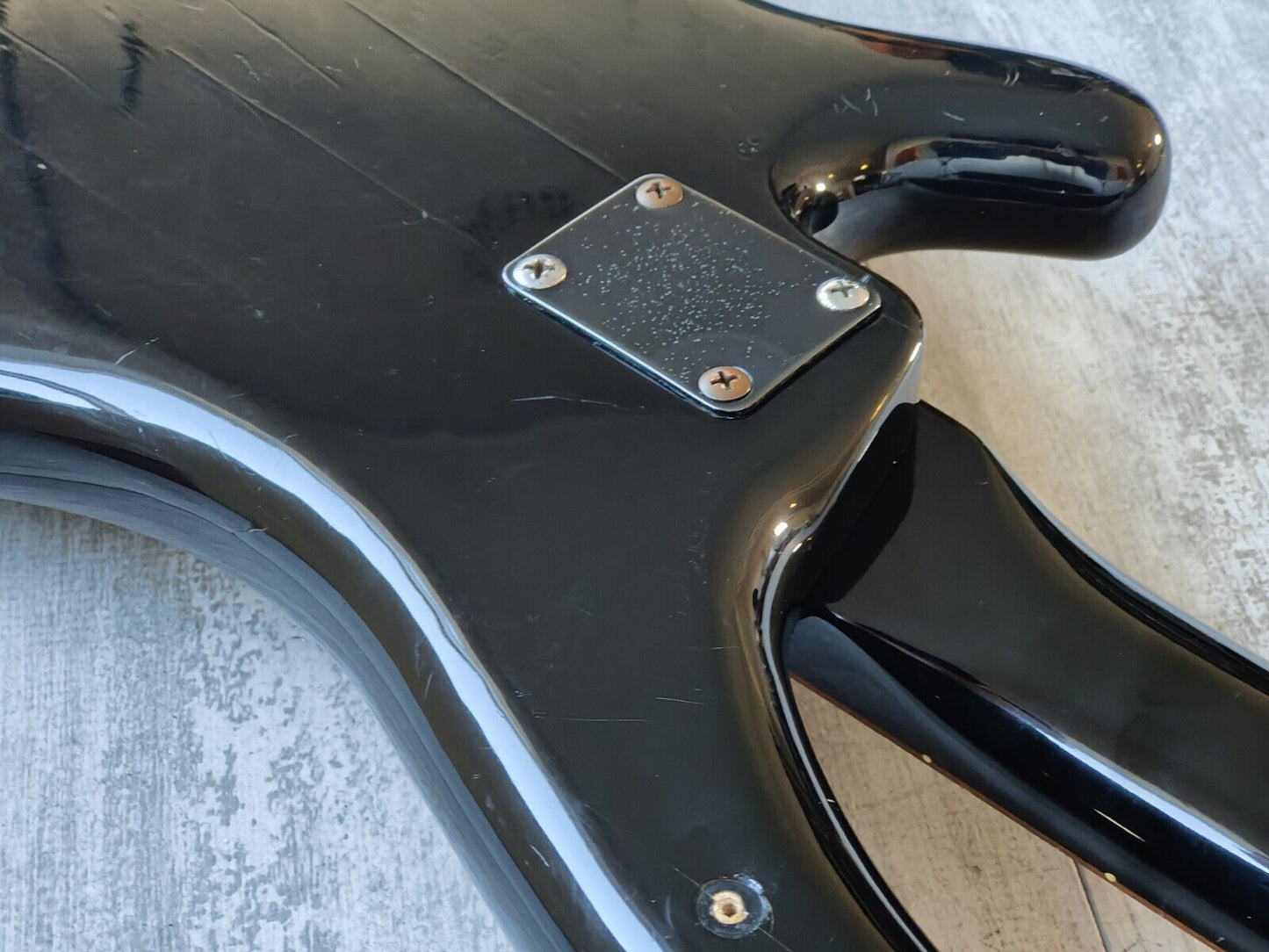 1980's Yamaha Japan MBX Motion B Headless/Fretless Medium Scale Bass (Black)