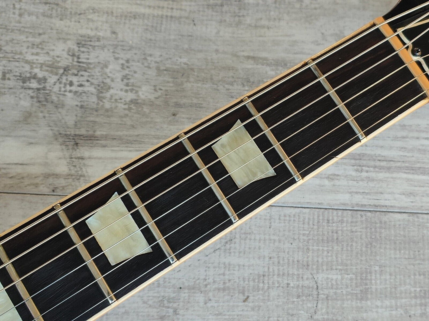 1978 Greco Japan EG-500 Les Paul Standard (Cherry Sunburst)