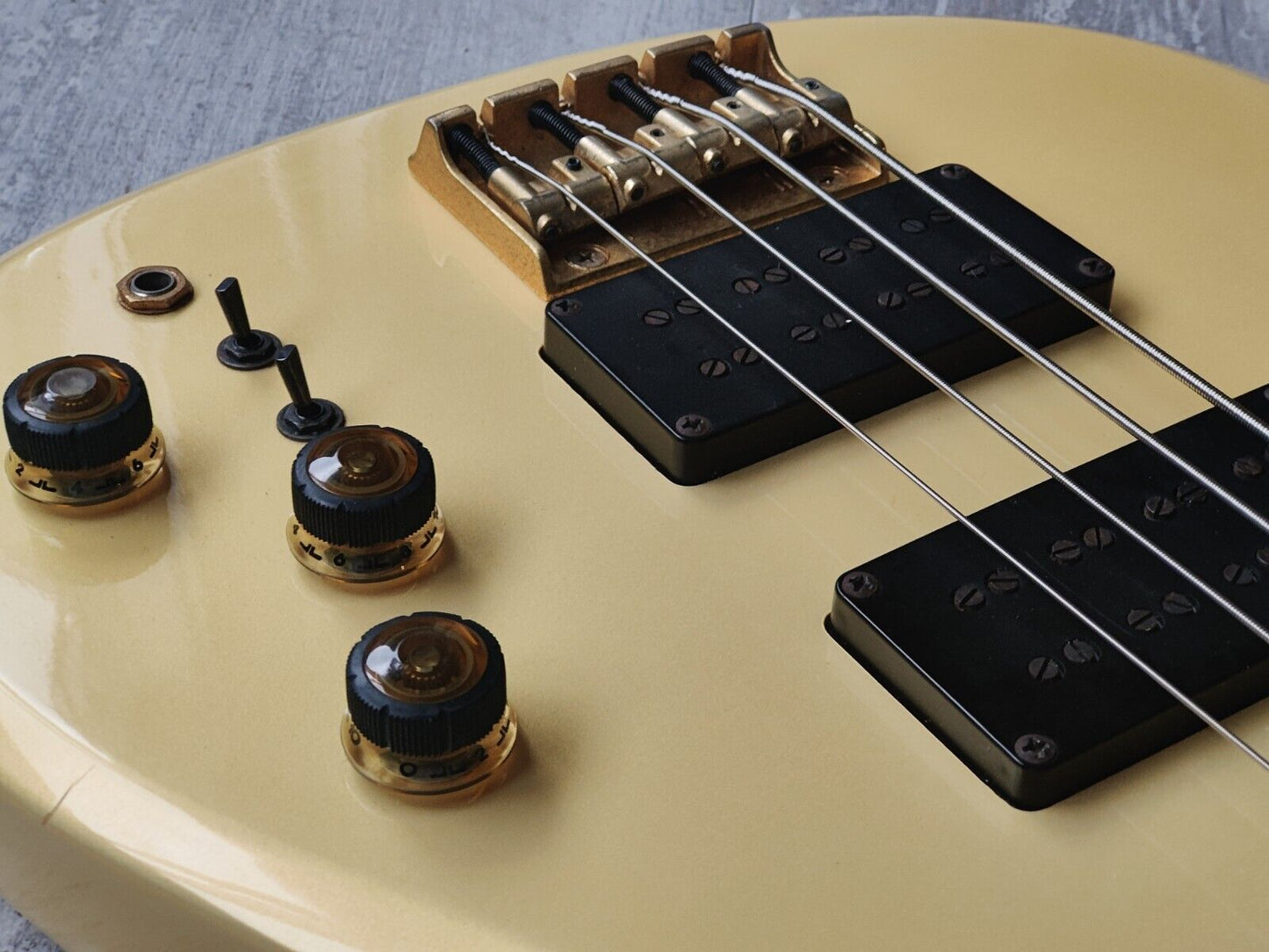 1984 Ibanez Japan RB824 Roadstar II Bass (Pearl White)