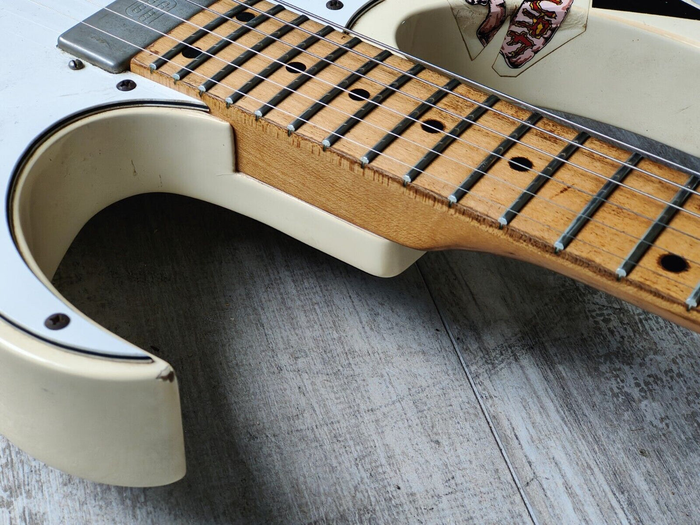 1987 Ibanez Japan RG550 Modified Superstrat - Duncan/Dimarzio Pickups (White)