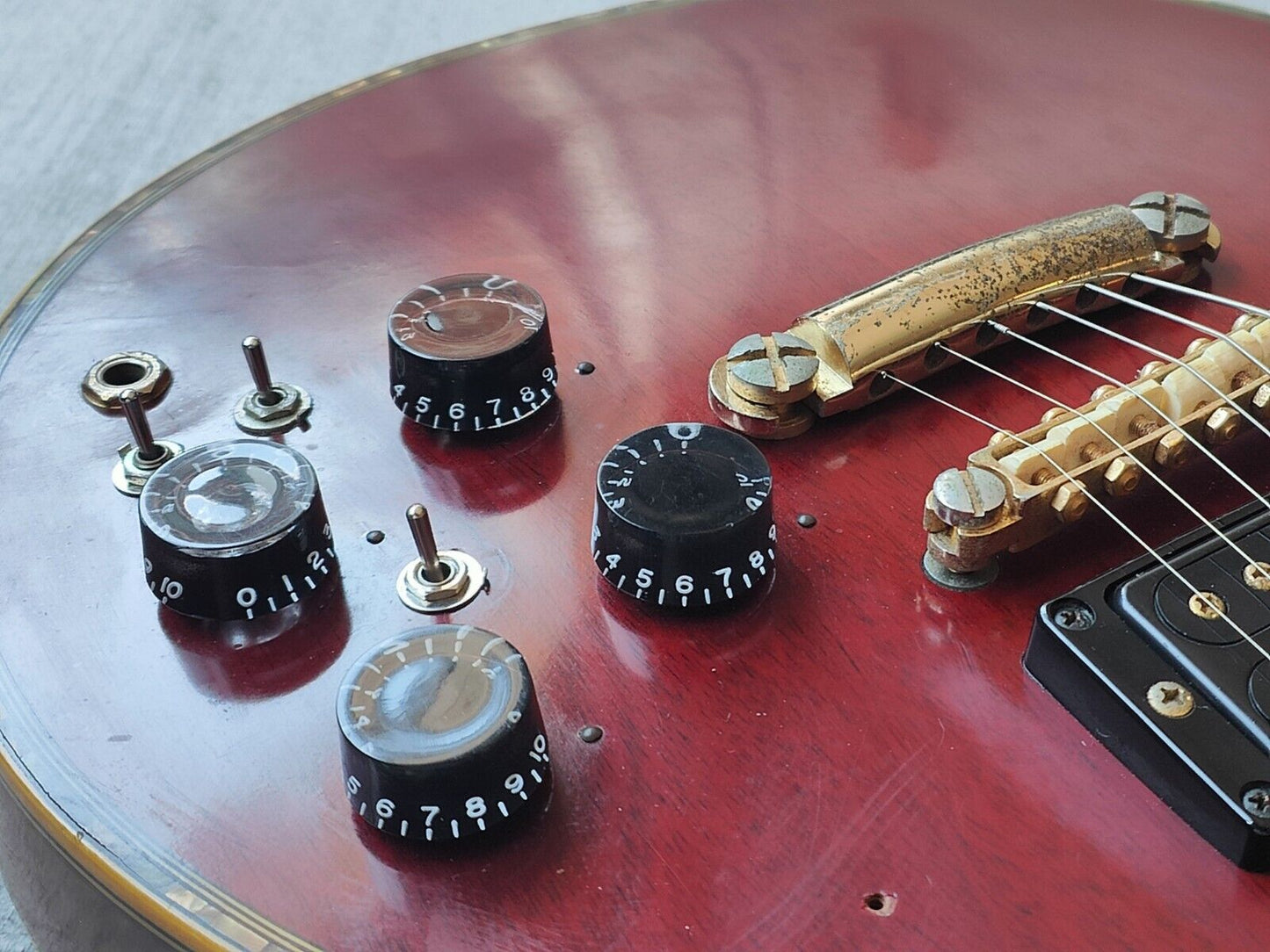 1975 Yamaha Japan SG-175 Double Cutaway SG (Red)