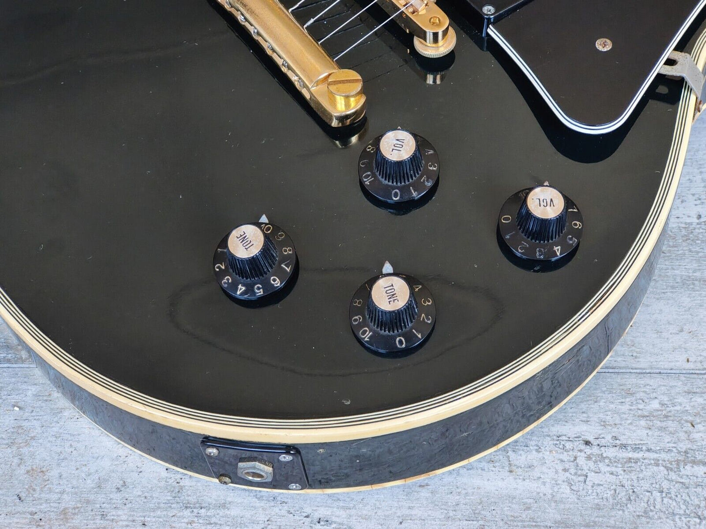 1976 Aria Pro II Japan LC-500 Les Paul Custom (Black/Ebony)