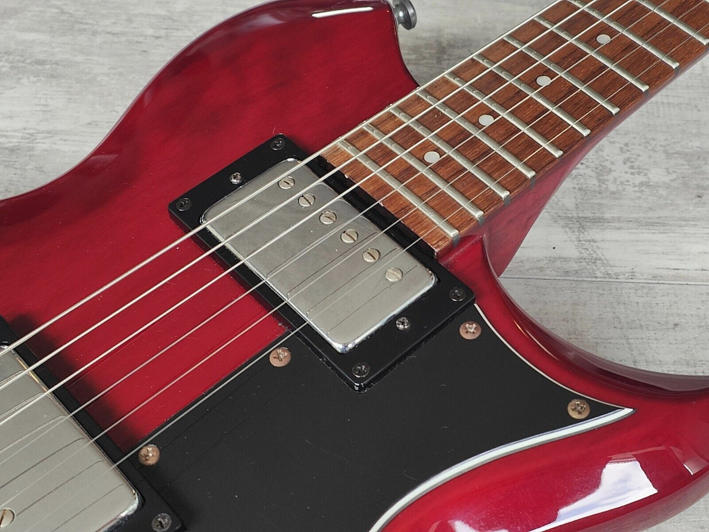 1999 Washburn WI-64 Single Cutaway (Cherry Red)
