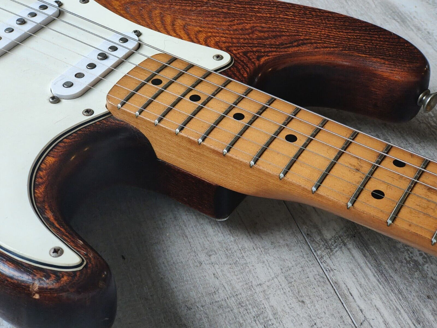 1977 Greco Japan (Fujigen) SE-500 Super Sound Stratocaster (Antique Sunburst)