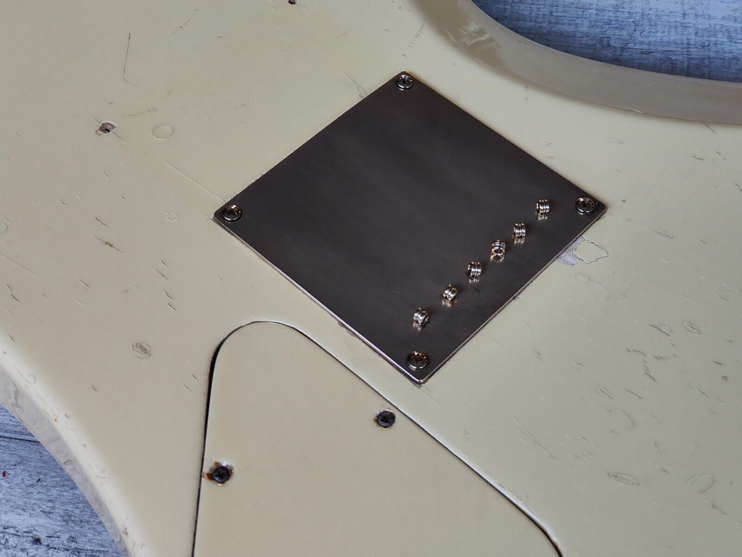 1983 Washburn Japan A-10 Stage Series Explorer (White)