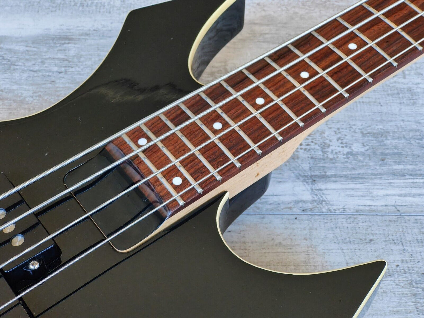 2000's Target (by Fernandes Japan) XBT-50 Warlock Bass (Black)