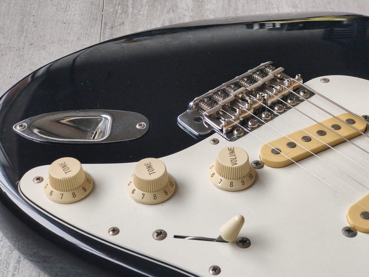 1990 Fender Japan Stratocaster Standard (Black)