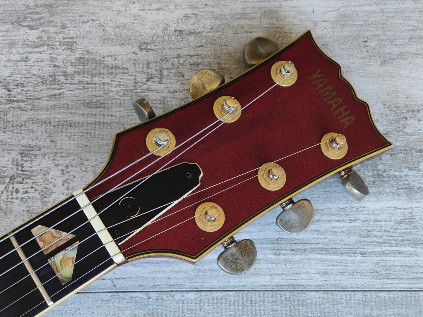 1975 Yamaha Japan SG-175 Double Cutaway SG (Red)