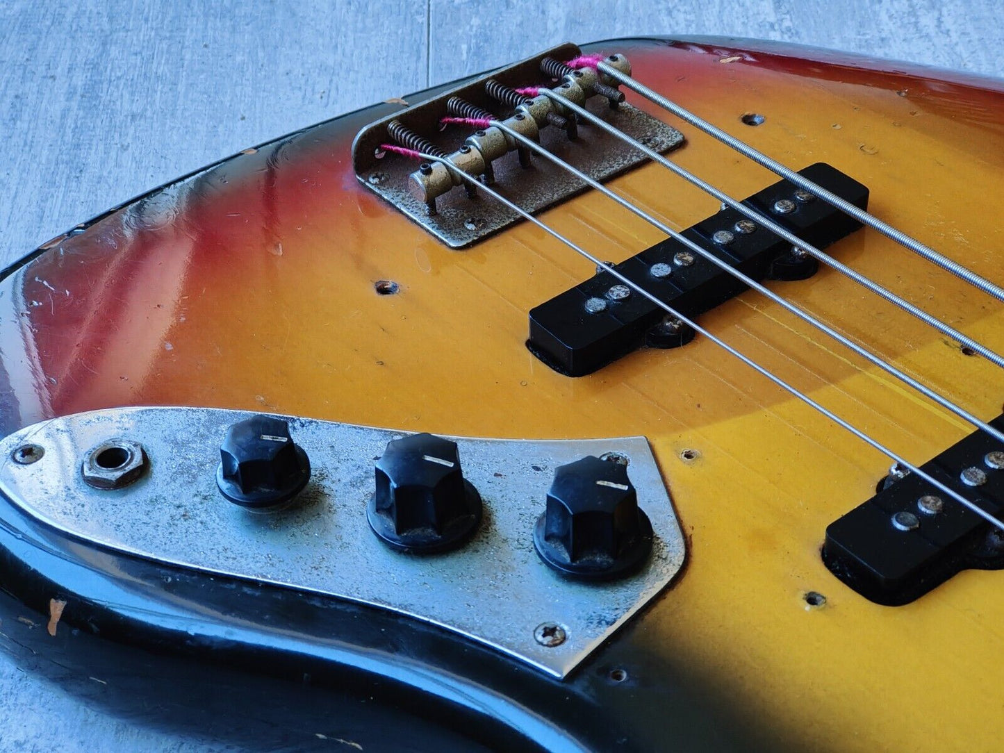 1977 Greco Japan JB500S 70's Reissue Jazz Bass (Sunburst)