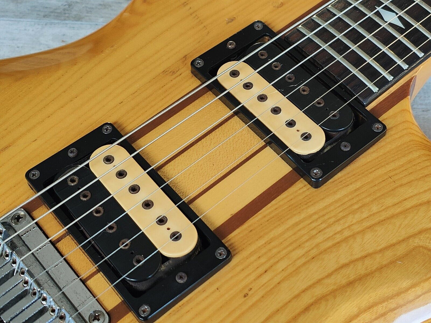1979 Aria Pro II Japan (Matsumoku) TS-600 Neckthrough Double Cutaway (Natural)