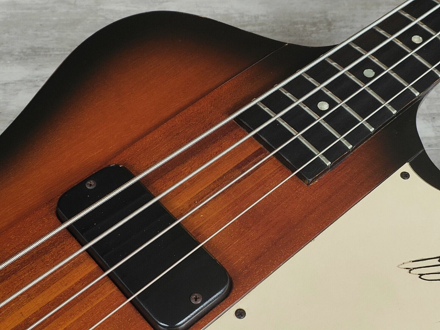 1990 Gibson USA Thunderbird IV Neckthrough Bass (Vintage Brown Sunburst)