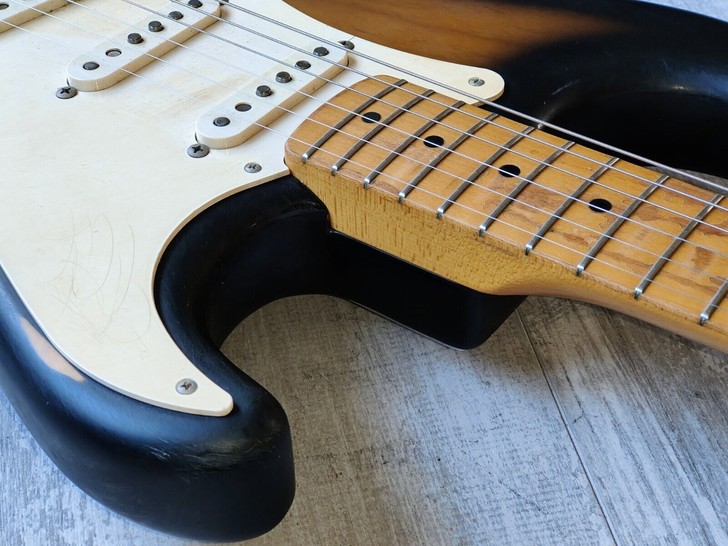 1993 Fender Japan ST54 '54 Reissue Stratocaster (Brown Sunburst)