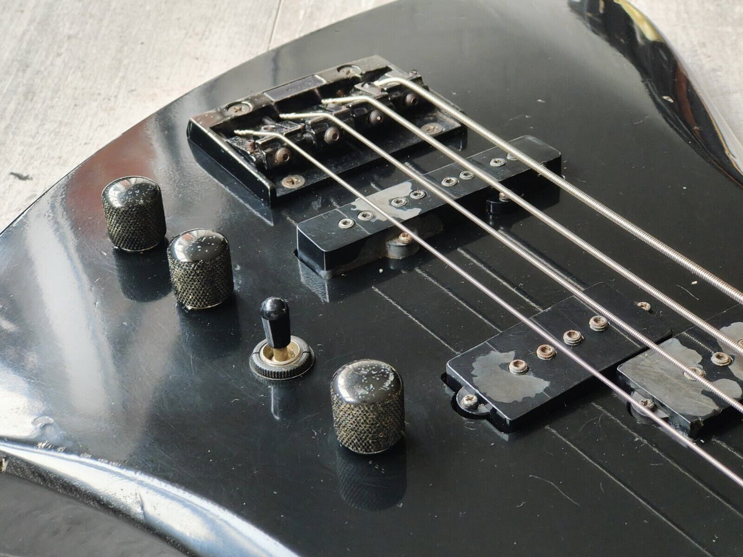 1989 BC Rich Japan NJ Series MB-857 Mockingbird Bass (Black)