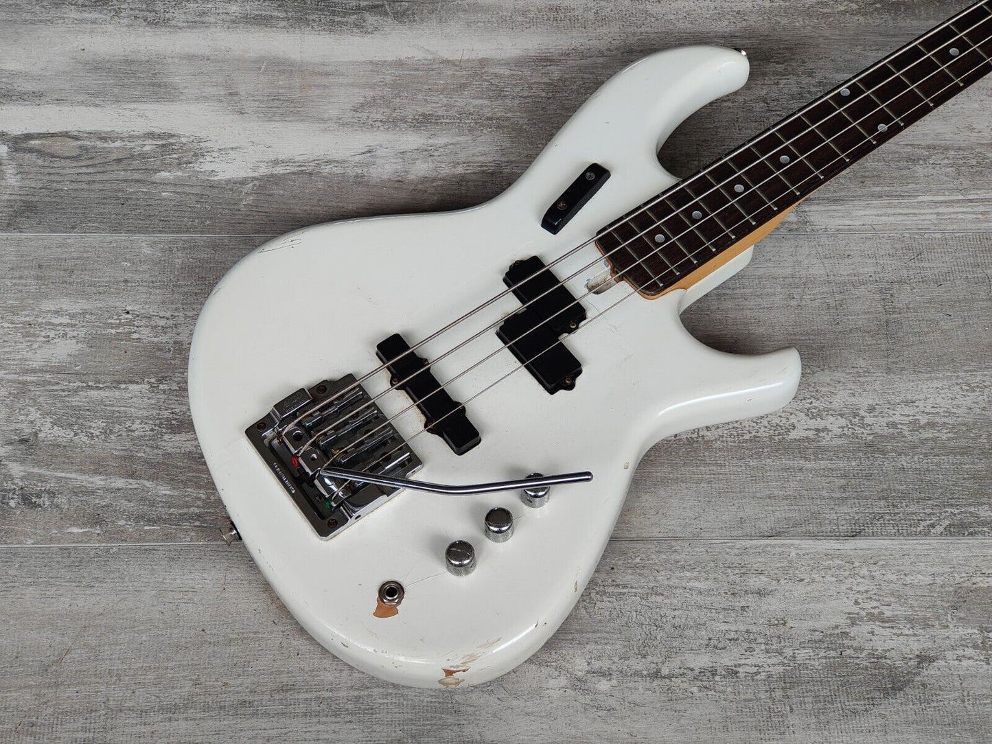 1980's Aria Pro II RSB-Straycat Bass w/Kahler Tremolo System (White)