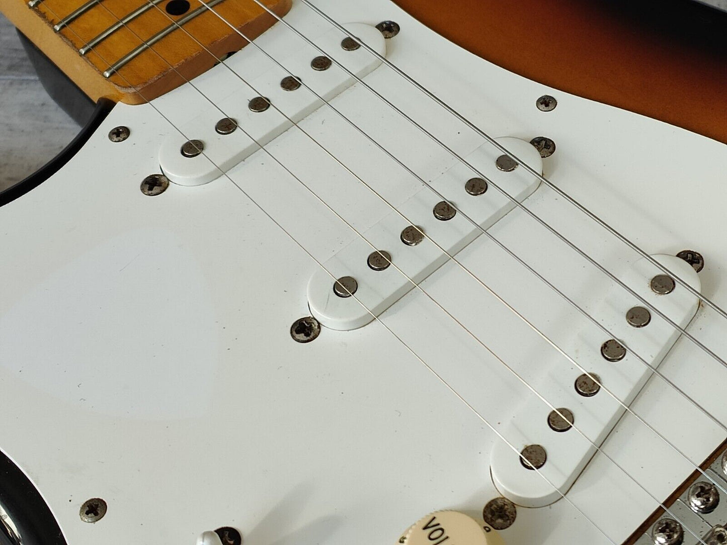 2006 Fender Japan ST57-72L LH Left Handed '57 Reissue Stratocaster (Sunburst)