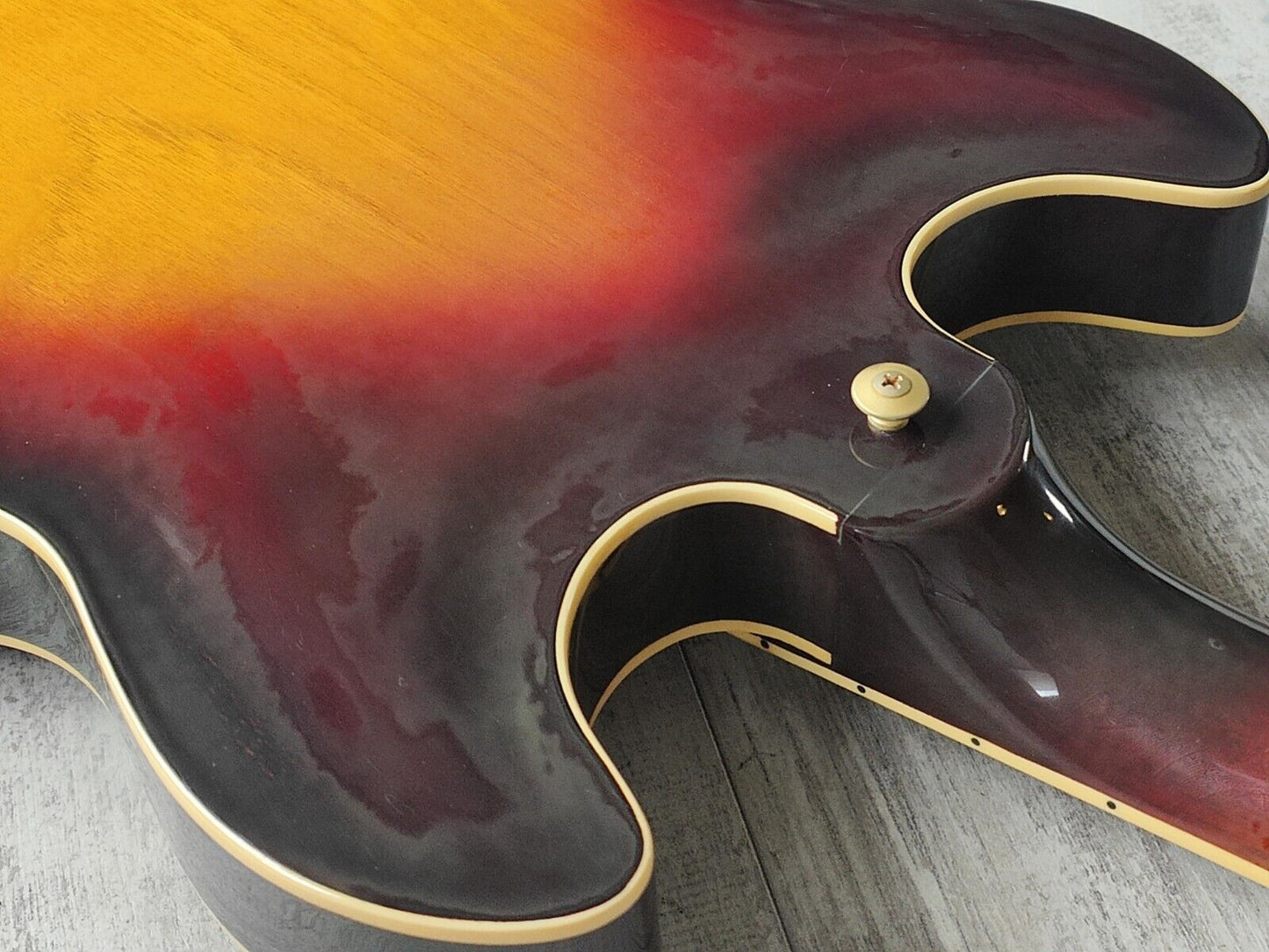 1988 Yamaha SA-2100 ES-335 Semi Hollowbody Electric Guitar (Sunburst)