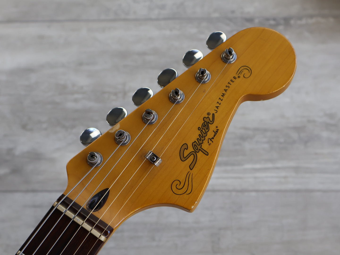 2014 Squier "J Mascis" Jazzmaster w/Rosewood Fingerboard (Vintage White/Gold)