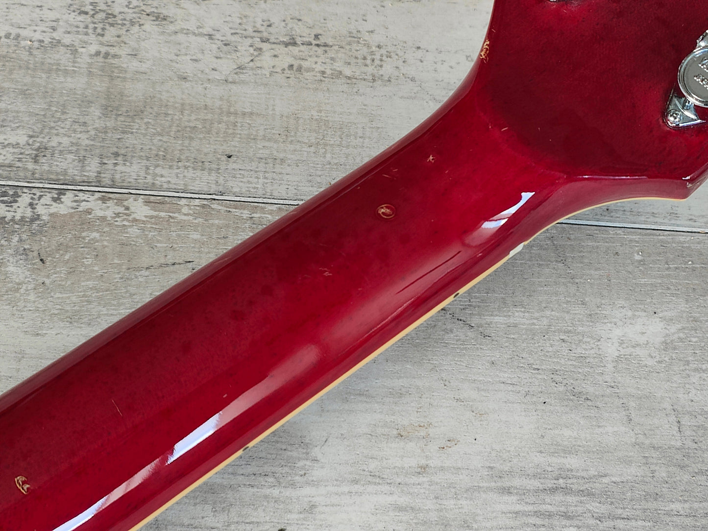 1977 Yamaha Japan SG-700 Double Cutaway (Cherry Sunburst)