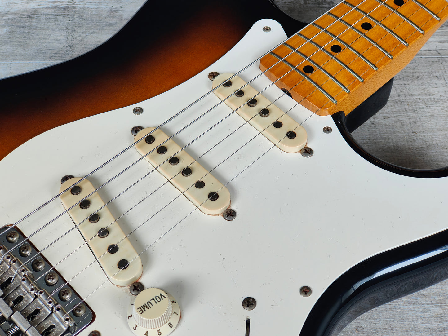 1987 Fender Japan "E Series" ST57-70 '57 Reissue Stratocaster w/USA Pickups (Sunburst)