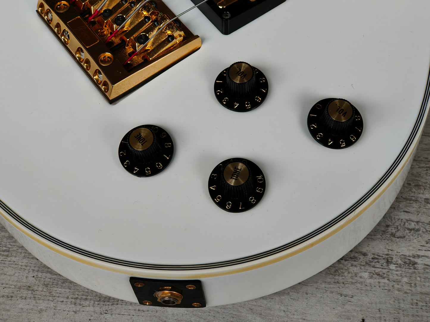 1990 Greco Japan EGB-850 Les Paul Custom Short Scale Bass (White)