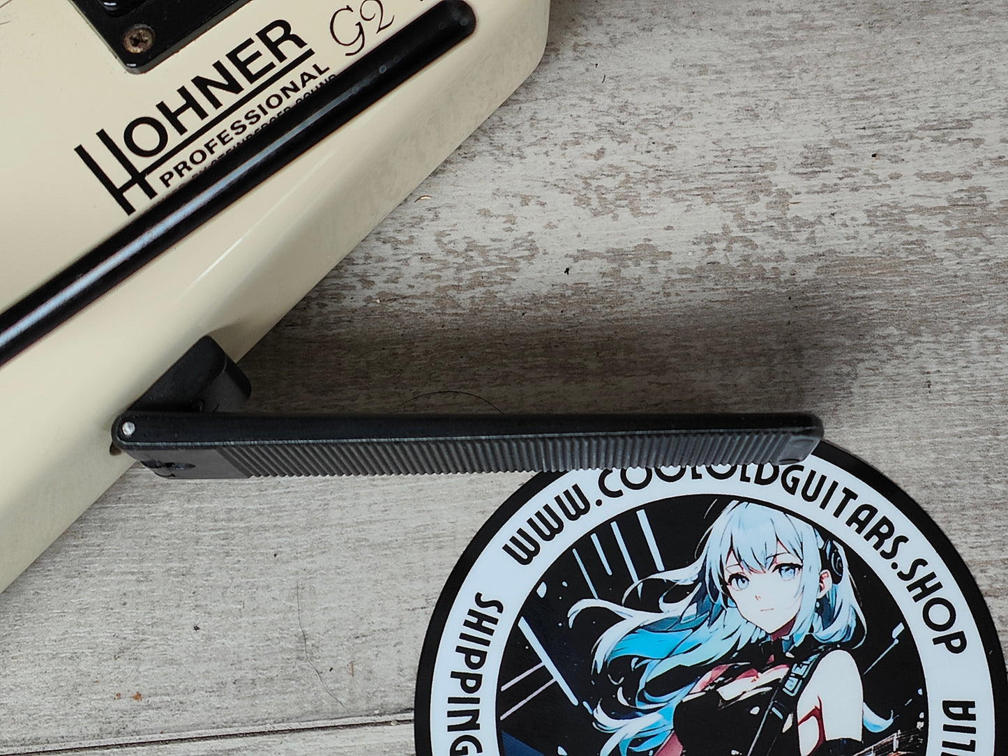 1990 Hohner G2T Headless Guitar w/Steinberger System (White)