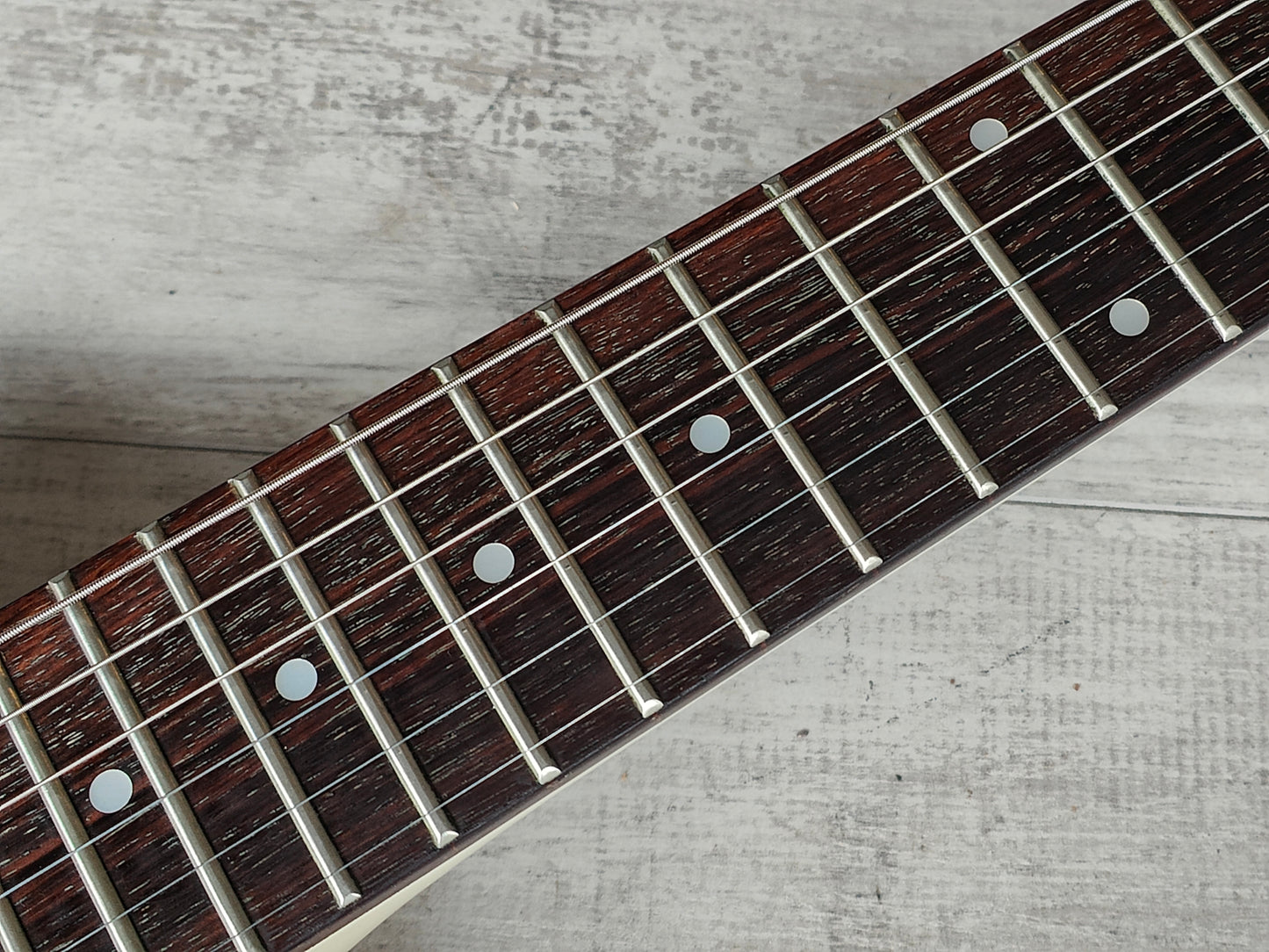 1990 Hohner G2T Headless Guitar w/Steinberger System (White)