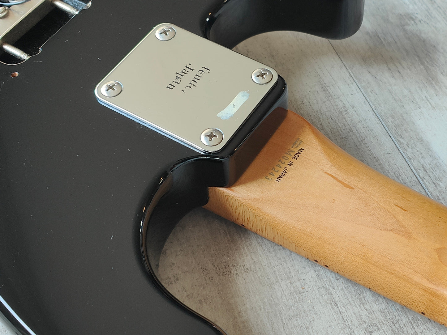 1993 Fender Japan MST32 Mini Stratocaster (Black)