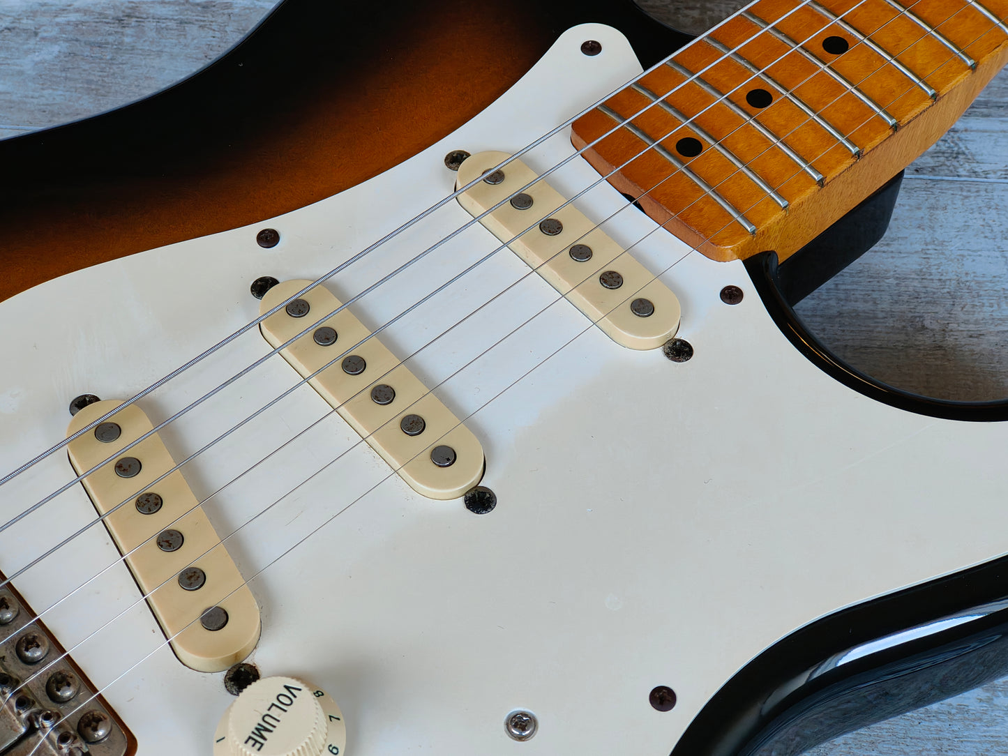 1993 Fender Japan ST57-53 '57 Reissue Stratocaster (Sunburst)