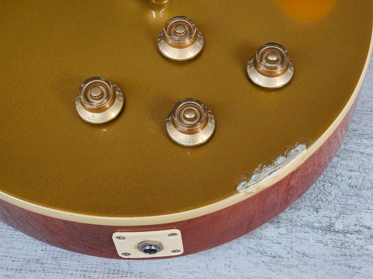 Blitz by Aria Pro II Leopard Les Paul Standard (Goldtop)