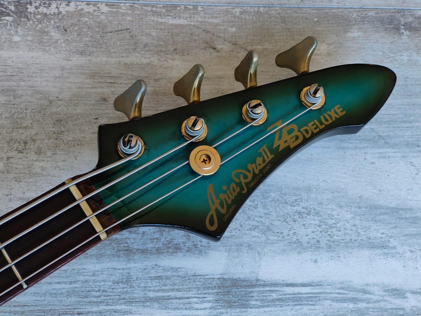 1983 Aria Pro II ZZB-DELUXE Explorer Bass (Blue-Black Burst)