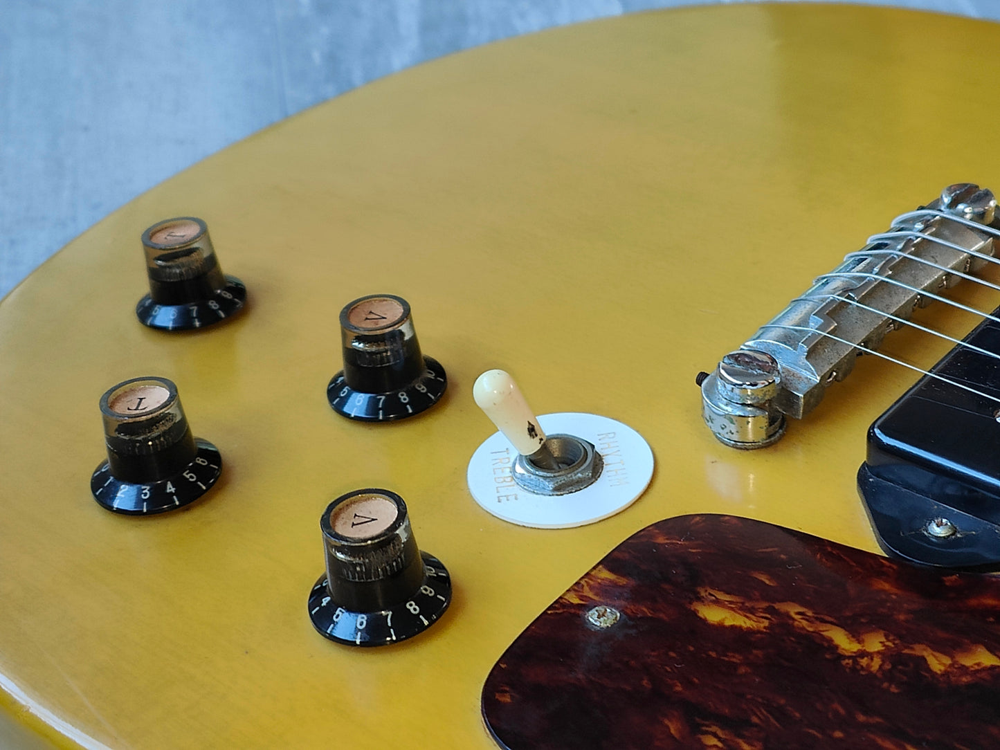 1975 Westminster TV250Y Les Paul Special DC Double Cutaway (TV Yellow)