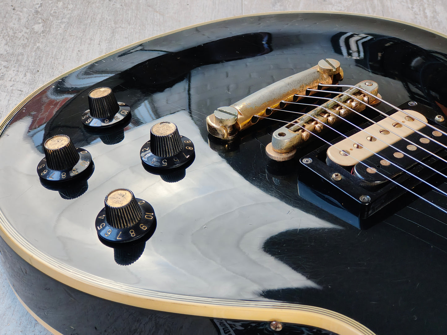 1983 Greco Japan EGC68-50 Les Paul Custom (Black)